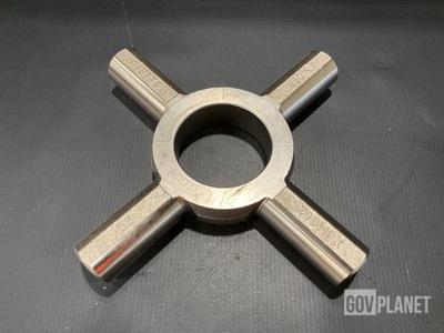 (29) Dana 86778 Differential Spiders