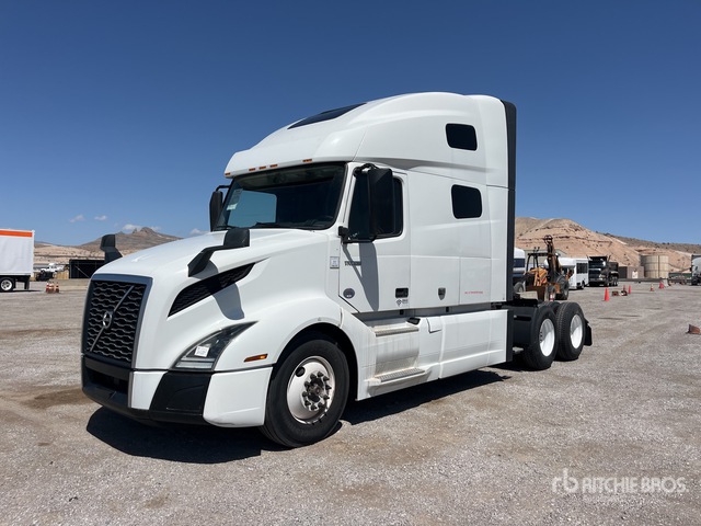 2022 Volvo VNL760 6x4 T/A Sleeper Truck Tractor