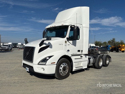 2020 Volvo VNR300 Cabeza Tractora Cabina Corta