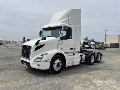 2020 Volvo VNR300 6x4 T/A Day Cab Truck Tractor