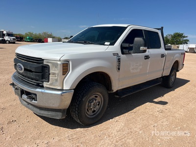 2018 Ford F-250 XL 4x4 Crew Cab Pickup