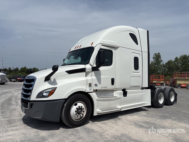 2023 Freightliner Cascadia 126 6x4 T/A Sleeper Truck Tractor
