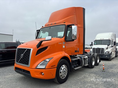 2020 Volvo VNR64300 Ciągnik siodłowy T/A z kabiną dzienną
