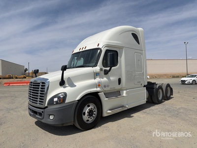 2019 Freightliner Cascadia 125 6x4 T/A Slaapcabine Trekker