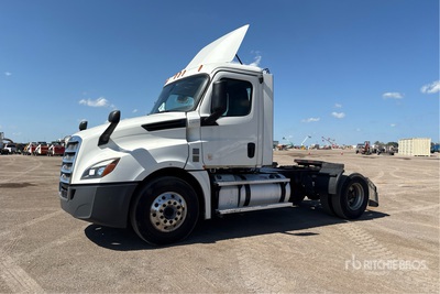 2019 Freightliner Cascadia 126 4x2 تراكتور شاحنة (أحادي المحور)
