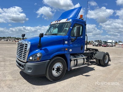 2019 Freightliner Cascadia 125 4x2 S/A Day Cab Truck Tractor