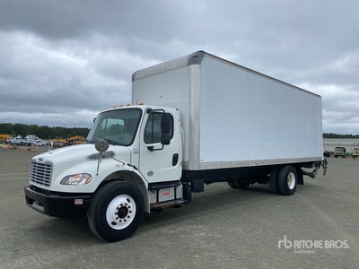 2017 Freightliner M2 106 4x2 Furgoneta caja cerrada
