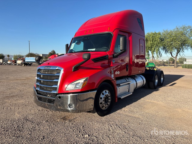 2021 Freightliner Cascadia 126 6x4 T/A Sleeper Truck Tractor