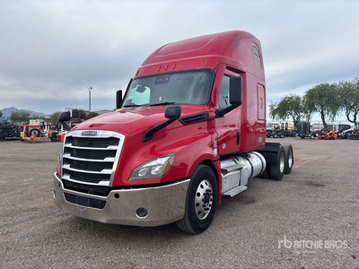 2021 Freightliner Cascadia 126 6x4 T/A Sleeper Truck Tractor