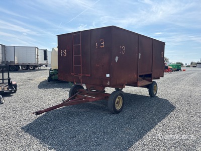 14 ft 2 in x 7 ft 9 in Nut Trailer Varios equipo de cosecha de nueces