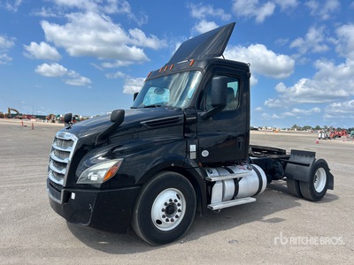 2019 Freightliner Cascadia 126 4x2 Cabeza Tractora Cabina Corta