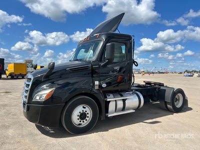 2019 Freightliner Cascadia 126 4x2 S/A Day Cab Truck Tractor