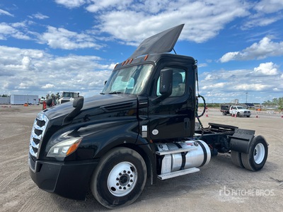2019 Freightliner Cascadia 126 4x2 Cabeza Tractora Cabina Corta