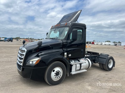 2019 Freightliner Cascadia 126 4x2 S/A Day Cab Truck Tractor