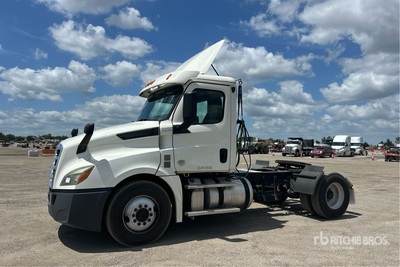 2019 Freightliner Cascadia 126 4x2 S/A Day Cab Truck Tractor