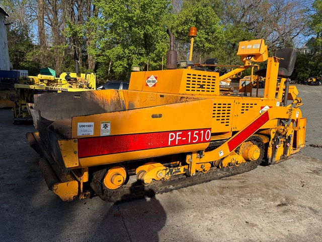 2013 Blaw-Knox PF-1510 Track Asphalt Paver
