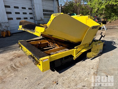 1995 Mauldin 690E Track を見 Paver