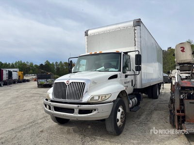 2016 International 4300 Van Truck