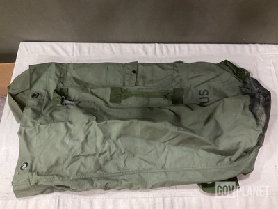 (50) Duffel Bags