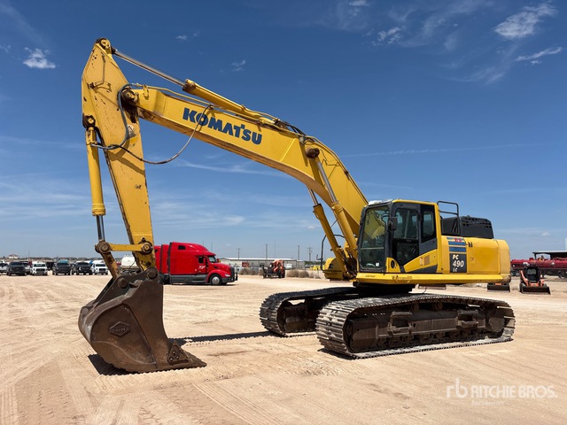 2014 Komatsu PC490LC-10 Tracked Excavator