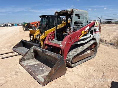 2017 Takeuchi TL8R Two-Speed Kompakt-Raupenlader