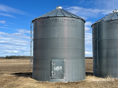 Westeel +/- 2000 bu Grain Bin