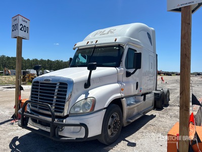2017 Freightliner Cascadia 125 6x4 T/A Sleeper Truck Tractor