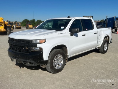 2020 Chevrolet Silverado 1500 4x4 Crew Cab Pickup