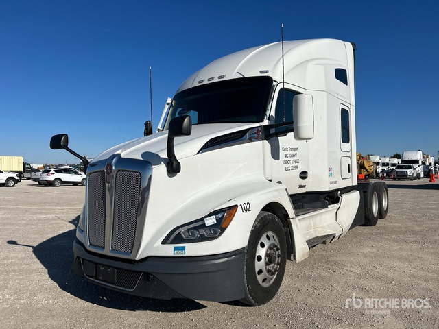 2022 Kenworth T680 6x4 T/A Sleeper Truck Tractor