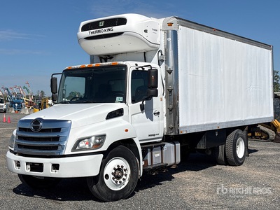 2017 Hino 268 4x2 Van Truck