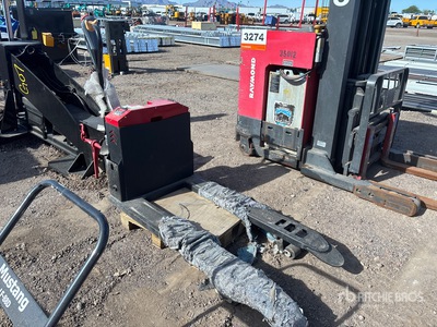 2025 STARVOX WT-QD-Q1 4400 lb Electric Pallet Jack (Inoperable)