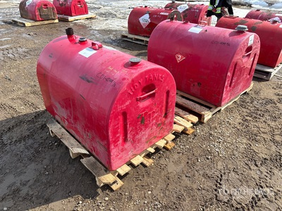 Quantity of (2) Tidy tank 590 L Steel Diesel Serbatoio carburante
