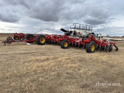2014 Bourgault 3320PHD 72 ft Air Drill