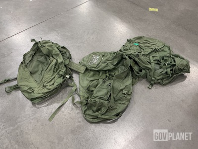 (100) Duffel Bags