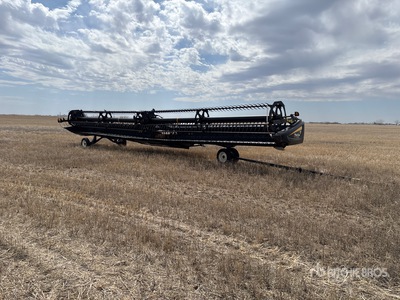 2010 MacDon FD75 45 ft Combine Header