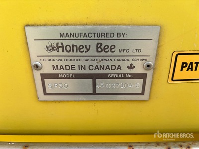 Honey Bee SP30 30 ft Draper Combine Header