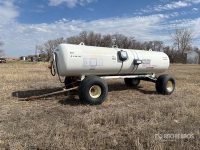 Turntable 2000 Gallon NH3 Tank
