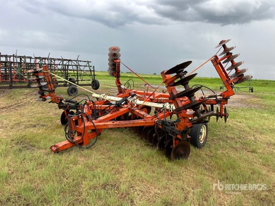 Co-op Implements 20 ft Disc