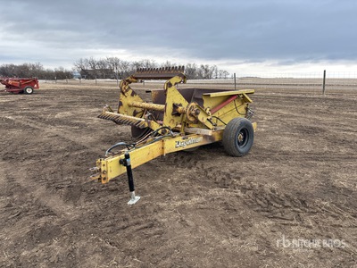 Degelman 570 53 in Paddle Recogedor de roca
