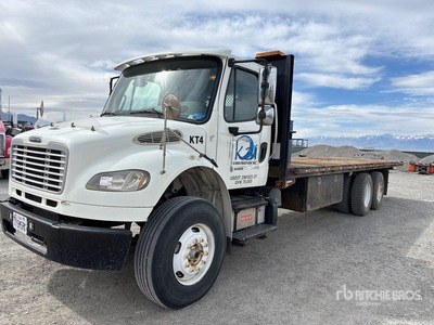 2013 Freightliner M2 6x2 Platte vrachtwagen