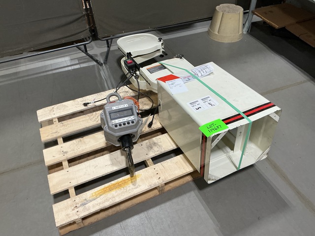 (1) Measurement Systems MSI-4260 Port-A-Weigh Crane Scale & (1) JET Bandsaw (1) Measurement Systems MSI-4260 Port-A-Weigh Crane Scale & (1) JET Bandsaw