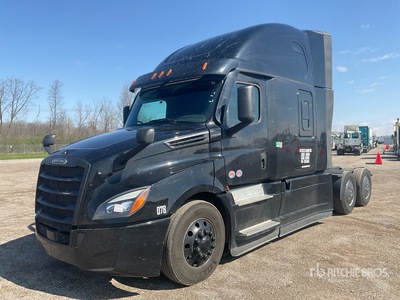 2025 Freightliner Cascadia 126 6x4 T/A Sleeper Truck Tractor
