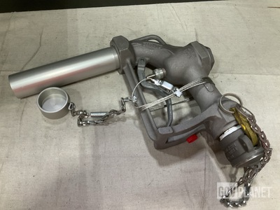 (6) Fuel & Oil Servicing Nozzles