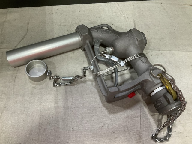(6) Fuel & Oil Servicing Nozzles