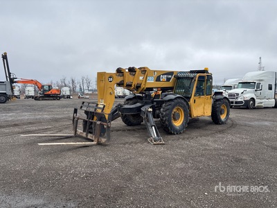 2009 Cat TL1055 Chariot élévateur télescopique