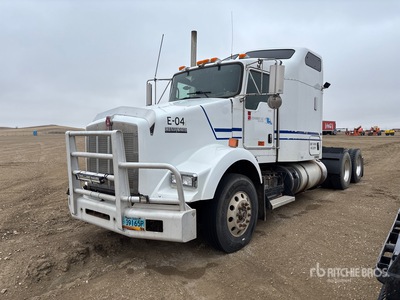 2015 Kenworth T800 T/A Day Cab Truck Tractor