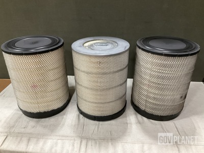 (19) Assorted Engine Air Filters