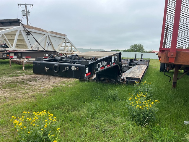 2015 Talbert T4-60SA-HRG 60 ton Quad/A 3 1 Single Drop Removable Gooseneck Lowboy Trailer