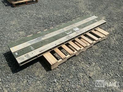 (4) Accessory Box Subrail Frame Sections