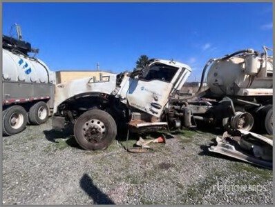 2022 Kenworth T880 T/A Sleeper Truck Tractor